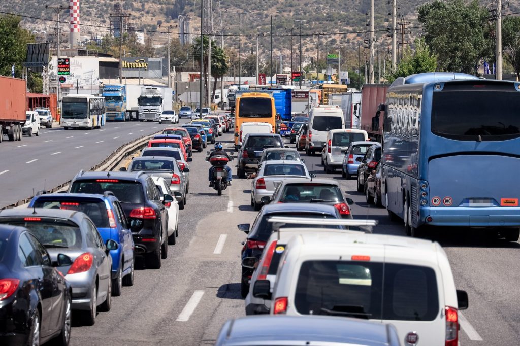 Ξεκινά το «σκανάρισμα» των ΙΧ: Έρχονται πρόστιμα – φωτιά για τα ανασφάλιστα οχήματα