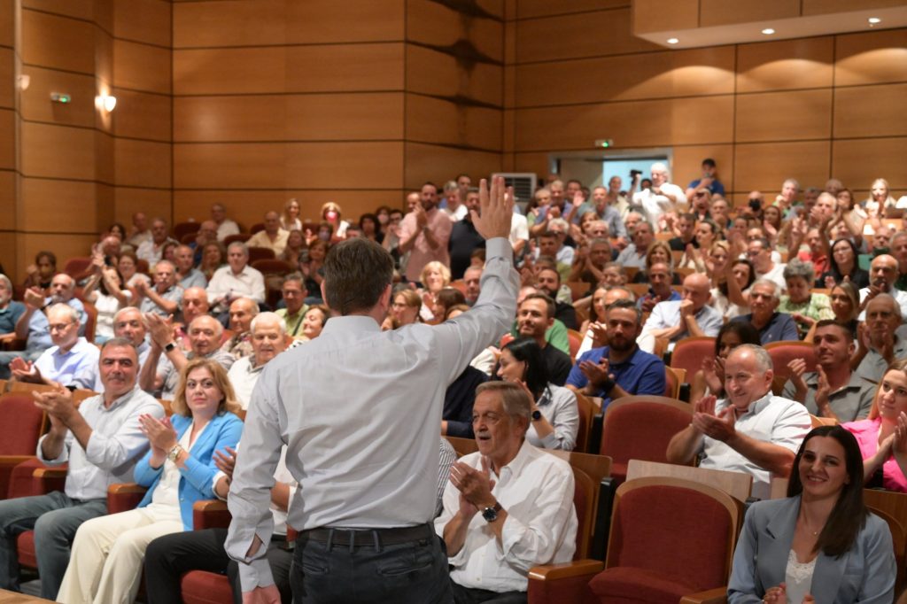 Ανδρουλάκης: Οι επιστολές Μητσοτάκη στην Κομισιόν, ίδιας βαρύτητας με τις επιστολές του Ιησού του Βελόπουλου