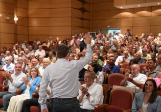 Ανδρουλάκης: Οι επιστολές Μητσοτάκη στην Κομισιόν, ίδιας βαρύτητας με τις επιστολές του Ιησού του Βελόπουλου