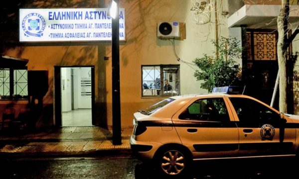 Στα κόμματα η μέρα της μαρμότας, στην κοινωνία μαύρη και άραχνη, για μετανάστες σε ΑΤ η τελευταία