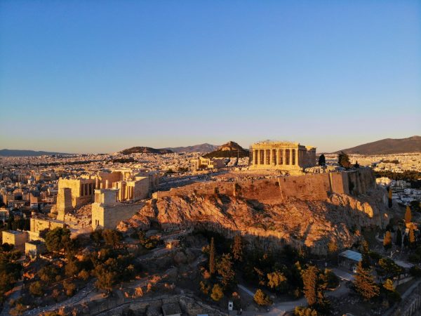 Ψάχνετε προορισμό για city break; – Influencer ισχυρίζεται ότι η Αθήνα είναι ο κατάλληλος προορισμός