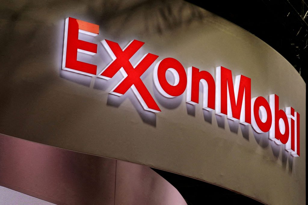 ExxonMobil: Μήνυση από την πολιτεία της Καλιφόρνια για την παγκόσμια ρύπανση από πλαστικό