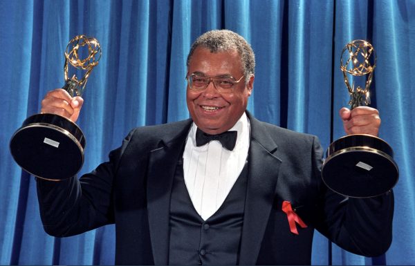 James Earl Jones: Πήγε στην «σκοτεινή πλευρά» σε ηλικία 93 ετών