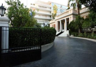 Σπάει το μεταπολιτευτικό ρεκόρ η ΝΔ – Πόσα κυβερνητικά και κομματικά στελέχη θυσιάστηκαν σε 15 μήνες