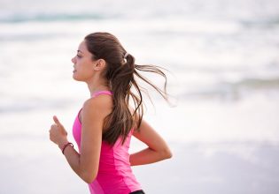 Γυμναστική: Πόσα λεπτά άσκησης την εβδομάδα «θωρακίζουν» την υγεία μας;