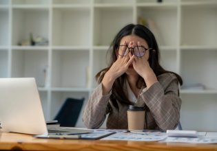 Γιατρός εξηγεί το Νο1 τρόπο για να αντιμετωπίσετε την συνεχή κούραση