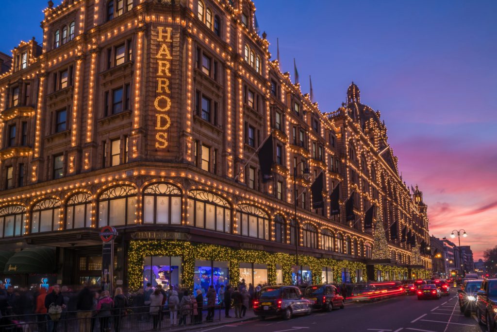 Ζητούν συγγνώμη τα Harrods για τις σεξουαλικές επιθέσεις του Μοχάμεντ αλ Φαγιέντ σε υπαλλήλους