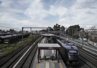 Διακοπή κυκλοφορίας των τρένων στη Λάρισα