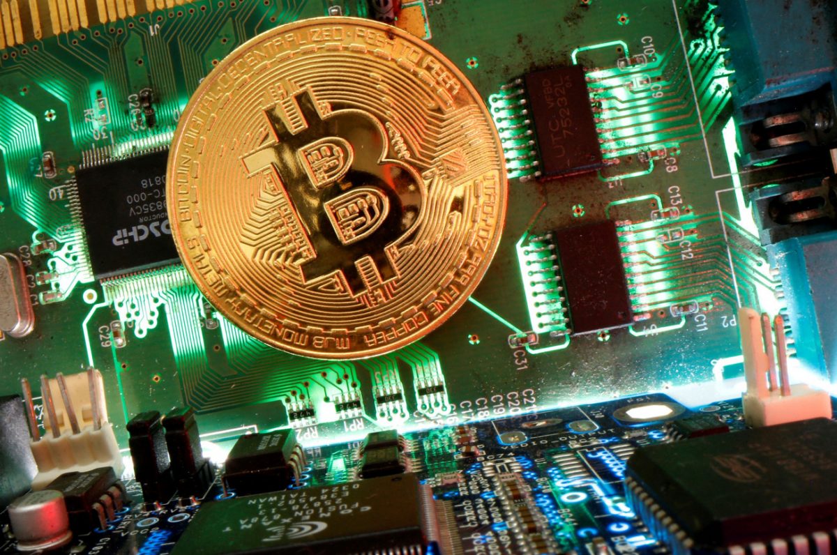 Bitcoin: Η φανερή και υπόγεια κόντρα της Λαγκάρντ με τον Τραμπ και η μελέτη της ΕΚΤ για τα crypto