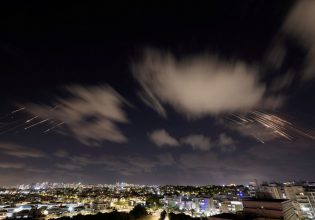 Η κλίμακα αντίδρασης του Ισραήλ στο Ιράν, εκκένωση Ελλήνων από Λίβανο και μεταναστευτικό στο ΚΥΣΕΑ