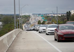 Περισσότεροι από ένα εκατομμύριο πολίτες κλήθηκαν να εκκενώσουν τη Φλόριντα ενόψει του τυφώνα Milton