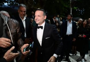 Χάρης Δούκας: Παντρεύτηκε με τη σύντροφό του Γεωργία Πολυτάνου – Ποιοι έδωσαν το παρών