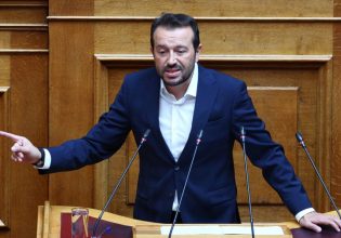 Νίκος Παππάς: Ο Μητσοτάκης συμπεριφέρθηκε ως κακομαθημένο παιδί – Ήταν ασεβής προς τους θεσμούς