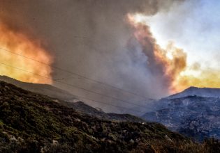 Φωτιά στο Ξυλόκαστρο: Γιατί εξαπλώθηκε η πυρκαγιά