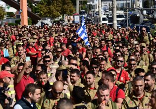 Τι απαντούν πηγές του υπουργείου Πολιτικής Προστασίας στους εποχικούς πυροσβέστες – Συγκέντρωση διαμαρτυρίας