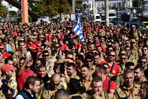 Κικίλιας: Θα συναντηθώ με τους εποχικούς πυροσβέστες στις 6/11- Θα συζητήσουμε διεξοδικά τις ανάγκες τους