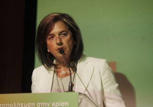 Δουδωνής: Αποχαιρετούμε με σεβασμό τη Βάσω Παπανδρέου