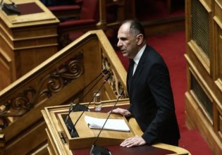 Βουλή: «Θέματα κυριαρχίας δεν μπαίνουν στον ελληνοτουρκικό διάλογο» λέει ο Γεραπετρίτης