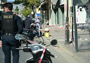 Άγιοι Ανάργυροι: Πέντε ολόκληρα κομμάτια σοβά χτύπησαν στο κεφάλι την 14χρονη