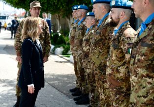 Ιταλία: Η Τζόρτζια Μελόνι θα επισκεφθεί τον Λίβανο – «Η αποστολή του ΟΗΕ δεν πρέπει να αποσυρθεί»