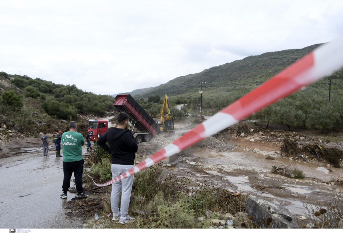 Αγρίνιο: Νεκρός ο 52χρονος που είχε παρασυρθεί από χείμαρρο – Το πτώμα του βρέθηκε δίπλα σε δέντρο