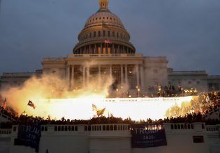 Εκλογές 2024: Η μαζική οργή και η παρακμή του δυτικού καπιταλισμού