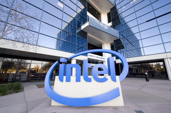 Intel: Το Ευρωπαϊκό Δικαστήριο σβήνει πρόστιμο 1,06 δισ. ευρώ