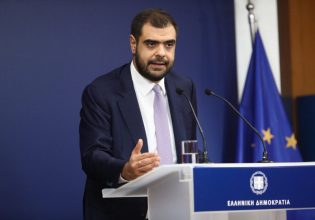 Παύλος Μαρινάκης: «Ο πρωθυπουργός επιλέγει με ποιους θα συνομιλεί» λέει – Τι είπε για Σαμαρά