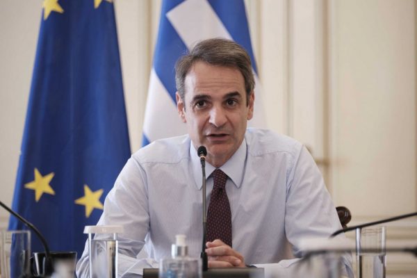 Μητσοτάκης: Ανακοίνωσε κίνητρα για την εισαγωγή σε στρατιωτικές σχολές