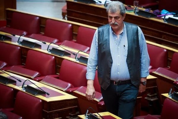 Άρση ασυλίας Πολάκη για το «λαδέμπορα» στον Γεωργιάδη, εισηγείται η επιτροπή Δεοντολογίας της Βουλής