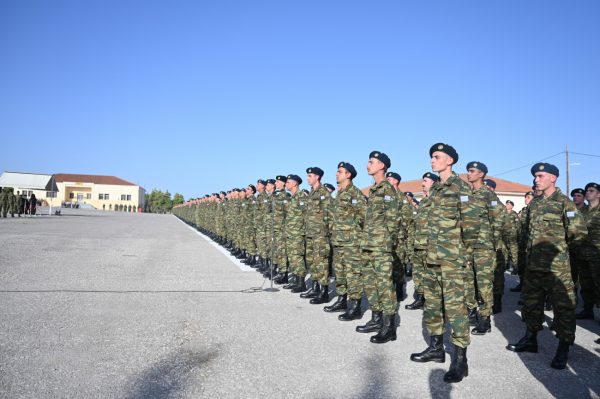 Ν. Δένδιας: Η στρατιωτική θητεία αλλάζει τους επόμενους μήνες – Τι θα γίνει με την εθελοντική στράτευση γυναικών