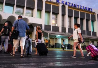 Tourism Revenues Drop 1.8% in Greece Despite Rise in Arrivals