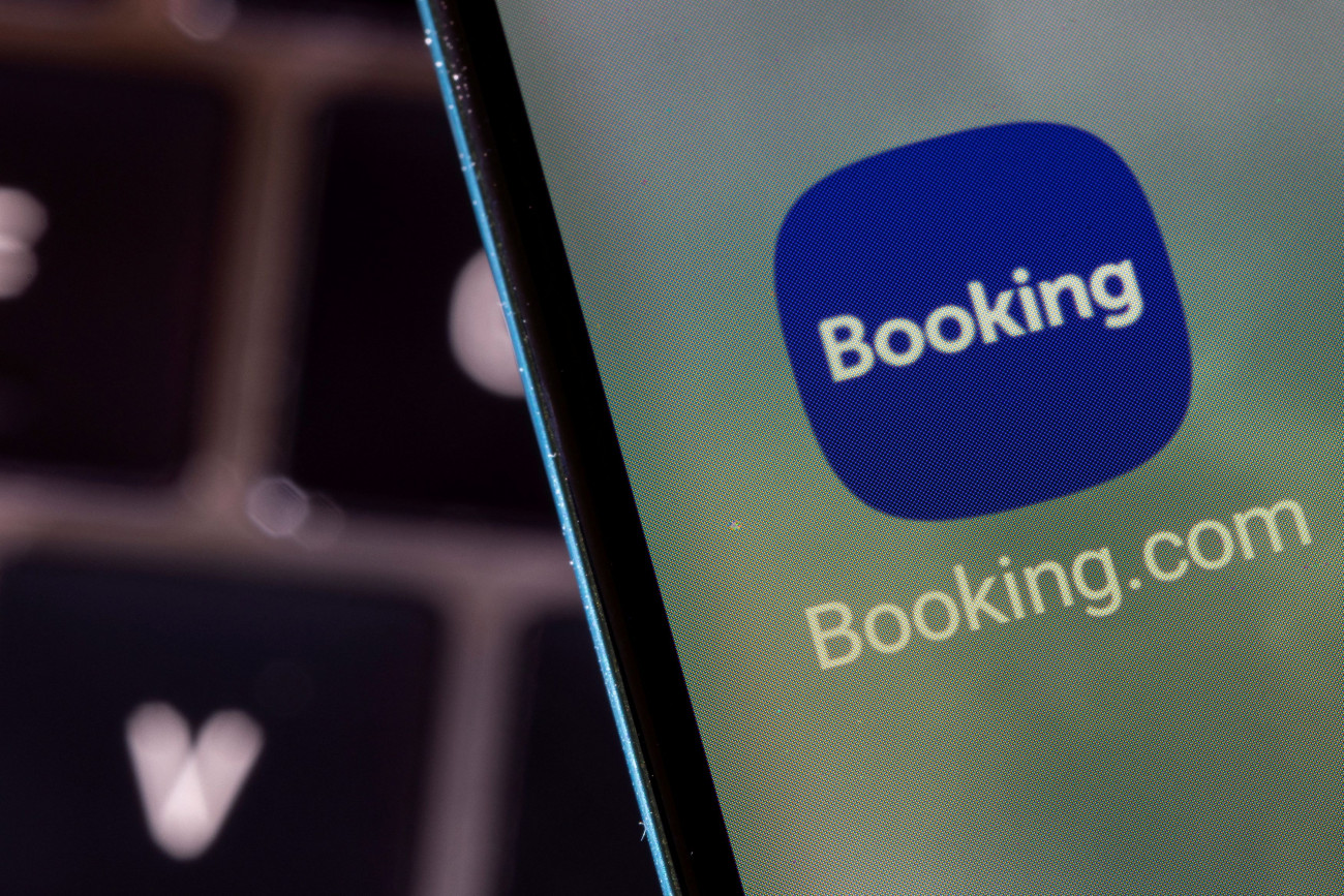 ΞΕΕ: Ομαδικές αγωγές ξενοδόχων κατά της Booking