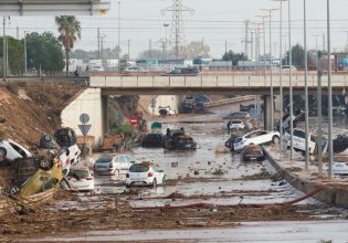 Ισπανία: Εκατόμβη από τις φονικές πλημμύρες – Πορτοκαλί συναγερμός από την μετεωρολογική υπηρεσία