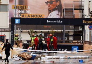 Πλημμύρες στην Ισπανία: Την κήρυξη κατάστασης έκτακτης ανάγκης ζήτησε ο επικεφαλής της αντιπολίτευσης