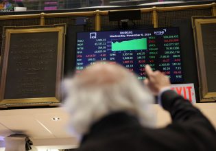 Ιστορικό ράλι έφερε στη Wall Street η νίκη Τραμπ