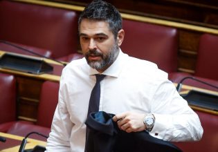 ΣΥΡΙΖΑ για Σαρακιώτη: Καλό του δρόμο – Είναι αυτονόητο ότι πρέπει να επιστρέψει την έδρα στο κόμμα