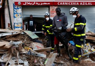 Νέες στρατιωτικές ενισχύσεις φθάνουν στην Ισπανία – Τουλάχιστον 211 οι νεκροί