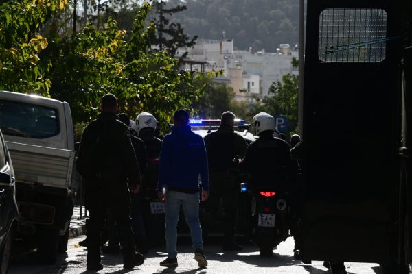 Γιάφκα στο Παγκράτι: Στην Ευελπίδων ο 49χρονος φιλόλογος – Πώς έφτασαν στα ίχνη του