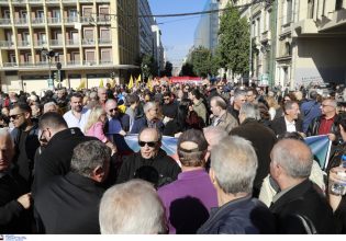 Γενική Απεργία: Live όσα συμβαίνουν στις συγκεντρώσεις – Στους δρόμους για αυξήσεις και Συλλογικές Συμβάσεις