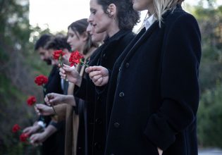 «Το χαμόγελο σου Νίκο Μπελογιάννη» - H «Εντολή» της Διδώς Σωτηρίου στο θέατρο