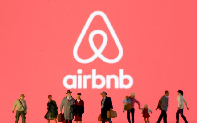 Η επέλαση του Airbnb στην Αττική – Διπλάσιες κλίνες από τα ξενοδοχεία