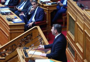 Δημοσκόπηση: Βάζει μπροστά το δύο το ΠΑΣΟΚ – Στην πέμπτη θέση ο ΣΥΡΙΖΑ