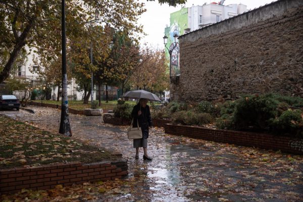 Αλλαγή του καιρού με καταιγίδες και χιονοπτώσεις στα ορεινά της χώρας