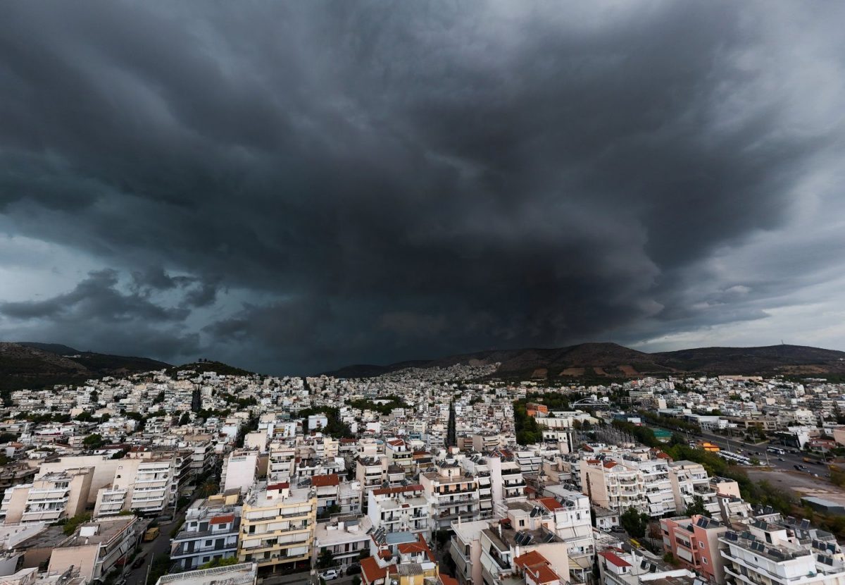 Κακοκαιρία Bora: Στη δίνη της και η Αθήνα – Έκτακτα μέτρα ανακοίνωσε ο Δήμος