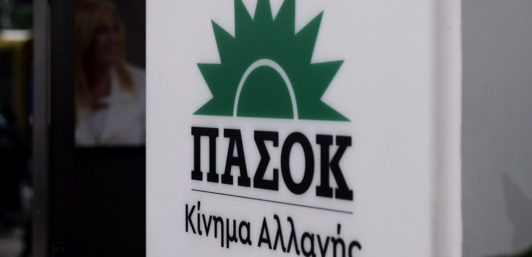 Το νέο «όχι» του ΠΑΣΟΚ, η ρήξη με τη ΝΔ και η απουσία του ΣΥΡΙΖΑ