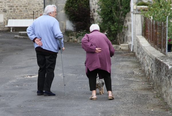 Δημογραφικό: Ενεργός γήρανση ή «δουλέψτε γιατί χανόσαστε»