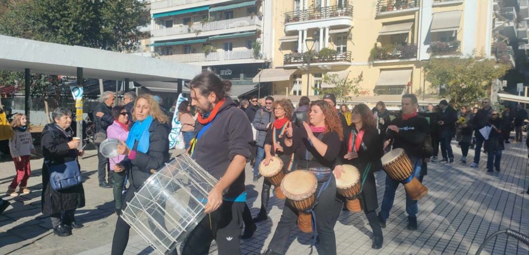 Τροχαία: «Πάνω από 120 άνθρωποι χτυπήθηκαν και εγκαταλείφθηκαν – Οι θάνατοι ισοδυναμούν με 12 Τέμπη τον χρόνο»