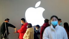 Η Apple κατηγορούμενη για φίμωση και ηλεκτρονική παρακολούθηση των εργαζομένων