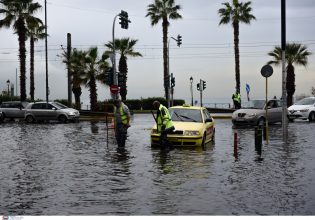 Λεωφόρος Ποσειδώνος: Παραμένουν τα προβλήματα – Αποκαταστάθηκε μερικώς η κυκλοφορία